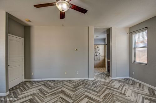 4217 73 Dr, Phoenix AZ 85033-2512 exterior