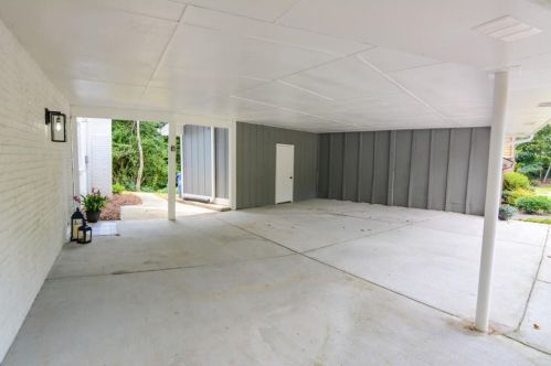 2420 Leisure Lake Dr, Atlanta GA  30338-5319 exterior