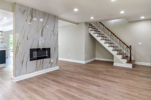 93 West St, West Bridgewater MA  02379-1400 exterior