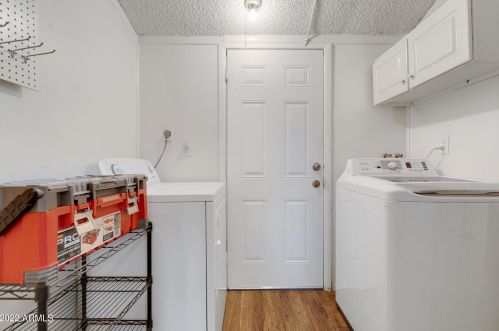 9824 17 Dr, Phoenix AZ 85045-1642 exterior