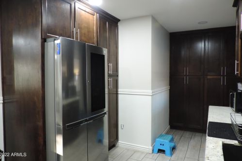 4001 61 St, Phoenix AZ 85033-1712 exterior