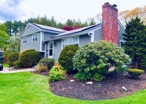 30 Lakin St, Needham MA  02494-1812 exterior