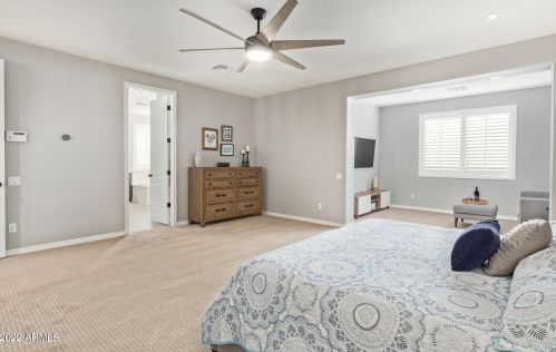 21618 39th Ter, Phoenix AZ  85050-4911 exterior