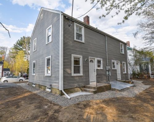 64 Reed St, Worcester, MA 01602-4344