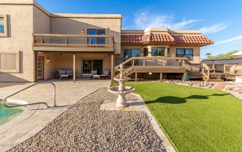 3835 Ahwatukee Dr, Phoenix AZ 85044-2033 exterior