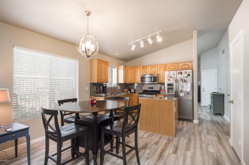 4607 Abraham Ln, Phoenix AZ  85050-6155 exterior