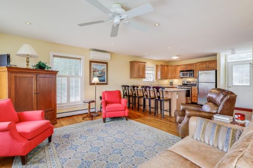 20 Locust Rd, Eastham MA 02642-2460 exterior