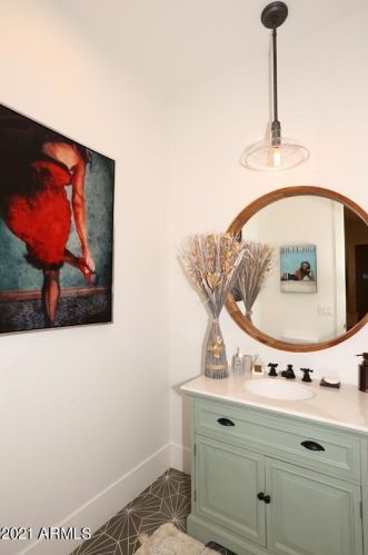 4535 39 St, Phoenix AZ 85008-3018 exterior