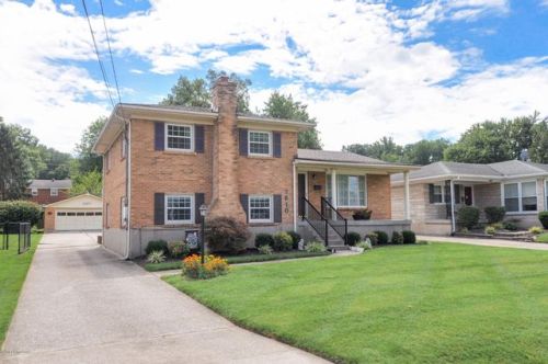 7510 Pimlico Dr, Louisville, KY 40214-4068