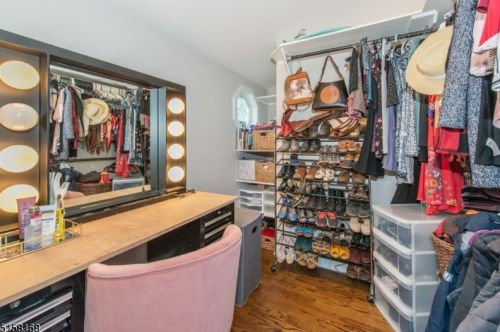 440 Stonetown Rd, Skyline Lakes NJ  07456-1200 exterior