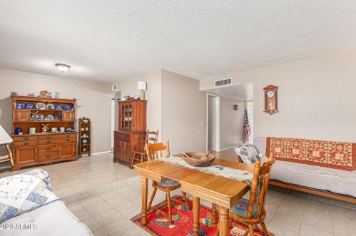 10052 42 Dr, Phoenix AZ 85053-5347 exterior