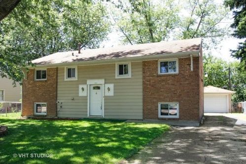 161 Kingston Rd, Lemont IL  60440-3036 exterior