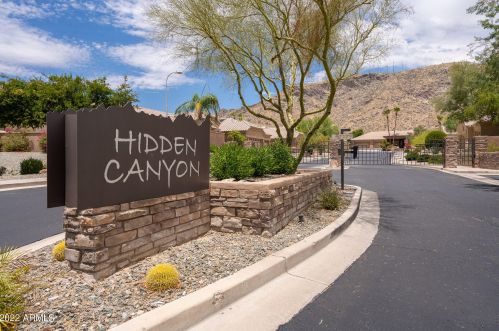 756 Desert Flower Ln, Phoenix, AZ 85048-4460