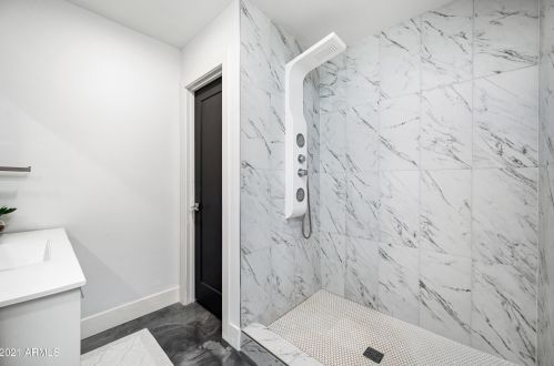 6344 13th Pl, Phoenix AZ  85014-1423 exterior