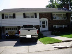 92 Farwell St, Newton, MA 02460-1067