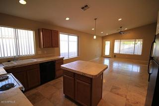 11 Muriel Dr, Phoenix AZ  85022-1861 exterior