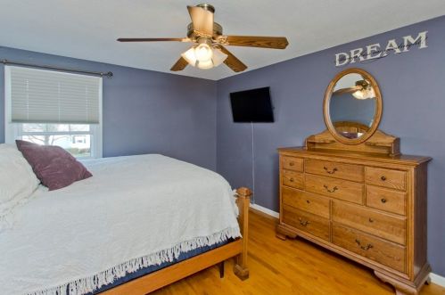 85 Chestnut Ln, Agawam MA 01001-3509 exterior