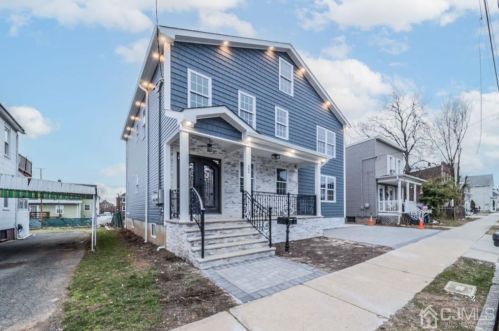 52 Grant Ave, Carteret NJ  07008-3120 exterior