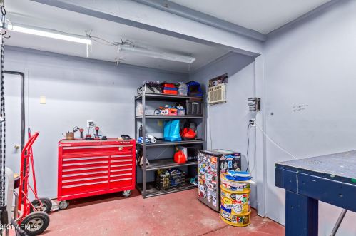 3736 Charter Oak Rd, Phoenix AZ 85032-7452 exterior