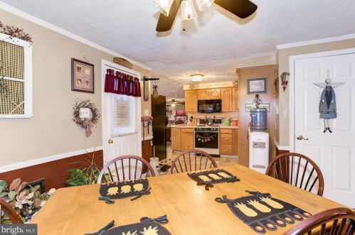 420 Pennsylvania Ave, West Deptford NJ 08063-1223 exterior