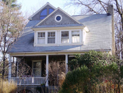 310 Lowell Ave, Newton, MA 02460-2153