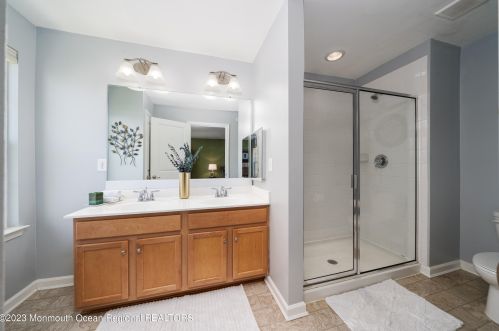 38 Kyle Dr, Tinton Falls NJ 07712-7536 exterior