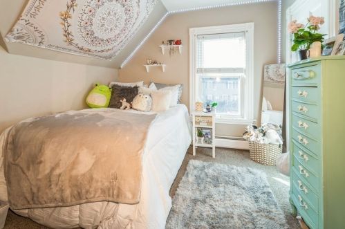 307 Pleasant St, Weymouth MA 02190-2621 exterior