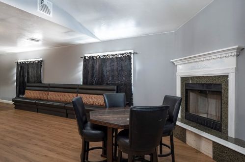 71 Paul Revere Ter, Taunton MA  02780-3813 exterior