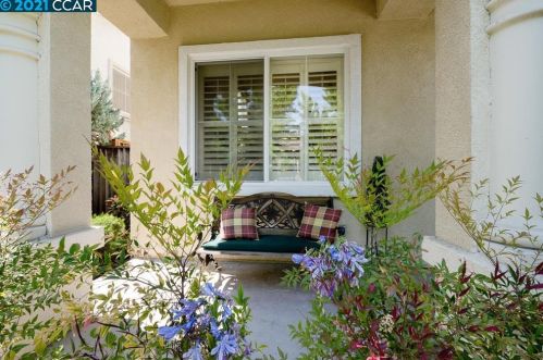 715 Callaway St, San Leandro, CA 94577-1562