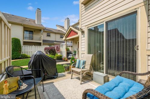 416 Steeplechase Ct, West Deptford NJ  08096-6811 exterior