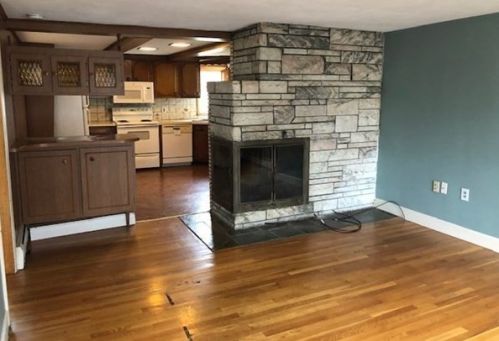 15 Russell Pl, Everett MA 02149-1621 exterior