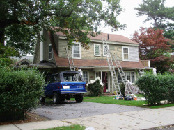 31 Avalon Rd, Newton, MA 02468-1609