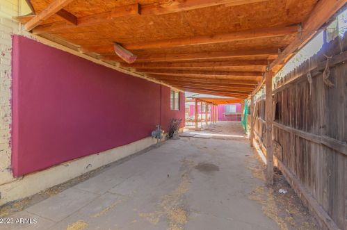 2209 Adams, Phoenix AZ 85009-5234 exterior