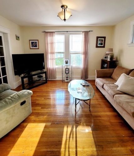 41 Oliver St, Everett MA 02149-4649 exterior