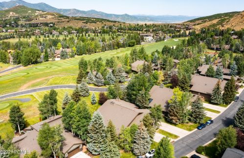 2457 Fairway Vlg Dr, Park City UT 84060-7023 exterior