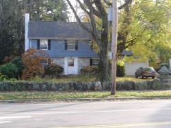 686 Beacon St, Newton, MA 02459-1942