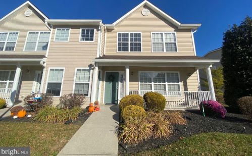 112 Redbud Ln, West Deptford NJ  08051-2290 exterior