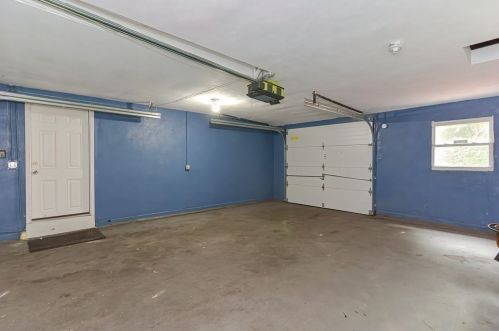 24 Greystone St, Quincy MA 02169-6367 exterior