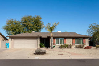 2208 Sequoia Dr, Phoenix, AZ 85024-1817