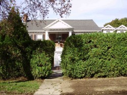 35 Brackett Rd, Newton, MA 02458-2611