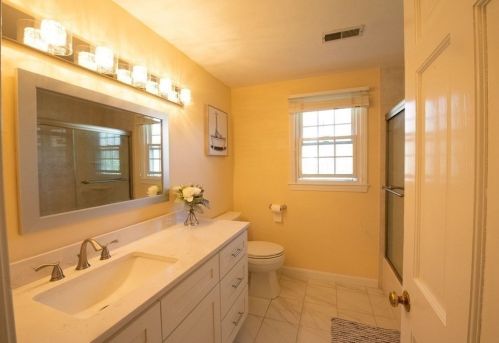 187 Woodland Rd, Southborough MA 01772-2039 exterior