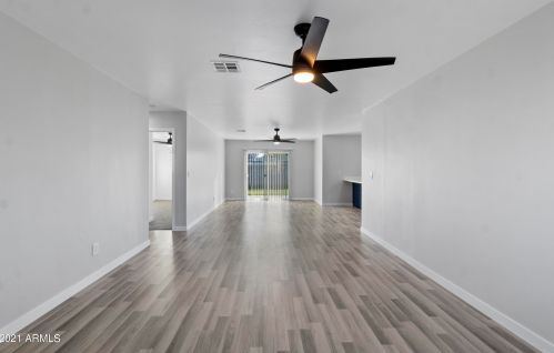 3015 Corrine Dr, Phoenix, AZ 85032-6551