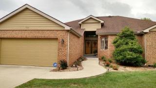 704 Creekside Dr, Lancaster, OH 43130-1089