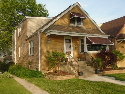 4013 Home Ave, Forest View, IL 60402-4344