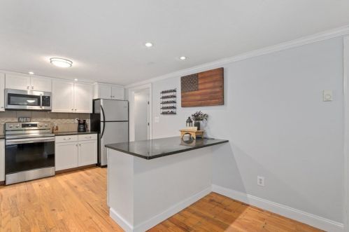 166 Gunners Exchange Rd, Plymouth, MA 02360-3126