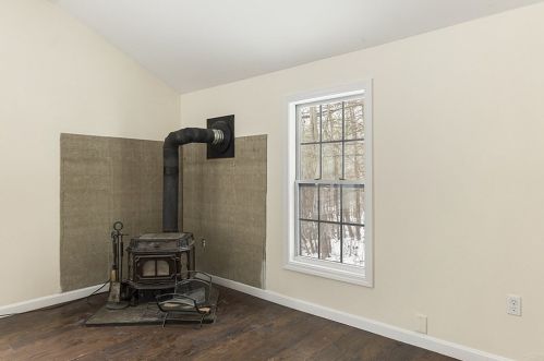 319 Ash St, Winchendon MA 01475-1705 exterior