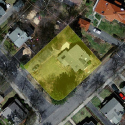 15 Brewster Rd, Newton MA  02461-1301 aerial view