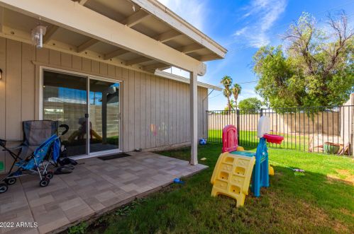 13214 40 Pl, Phoenix AZ 85050-7229 exterior