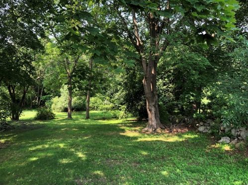 71 Gibbs Ave, Wareham MA  02571-1440 exterior