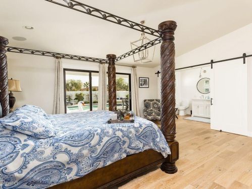 5123 43rd Pl, Phoenix AZ  85018-1633 exterior